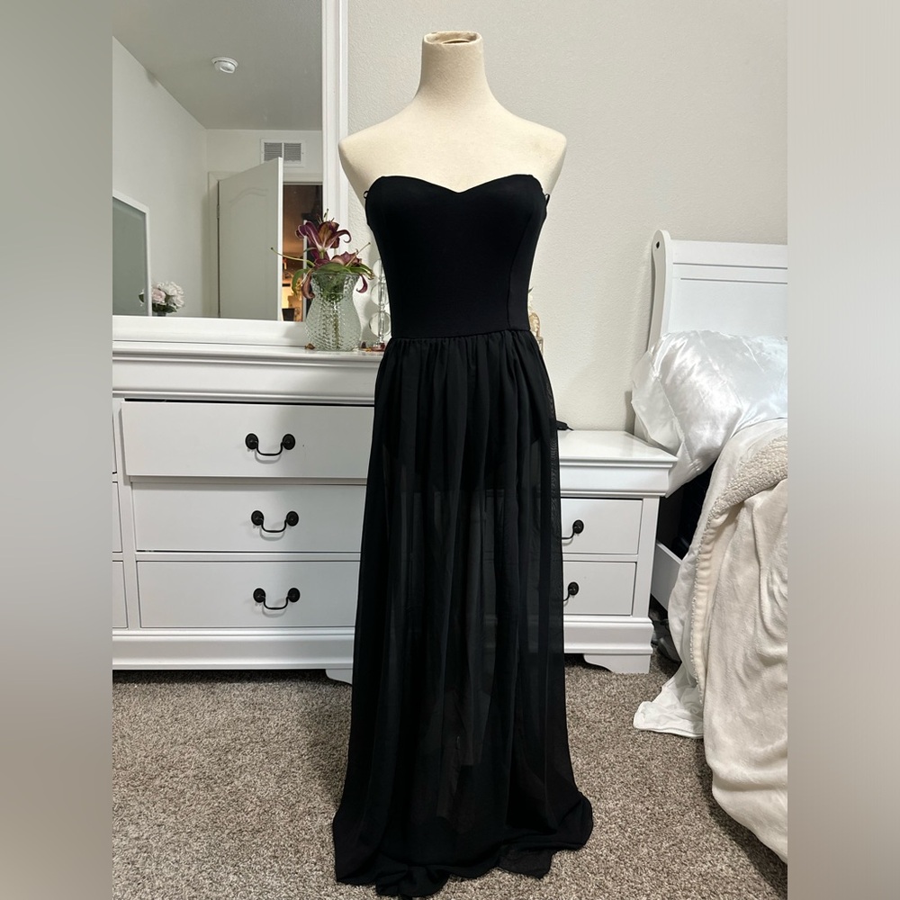 Perfect long slit dress
